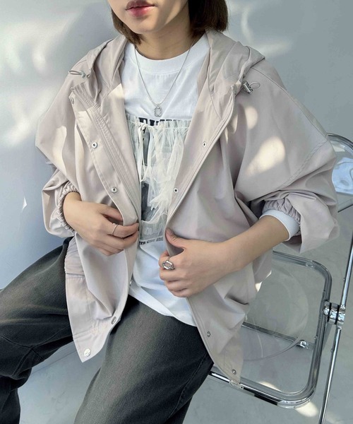 AS KNOW AS plus(アズノゥアズプラス)の「〇【撥水・UVカット】軽量マウンテンパーカー(マウンテンパーカー・レディース・オリーブ/ブラック/ベージュ・FREE)」の3枚目の写真