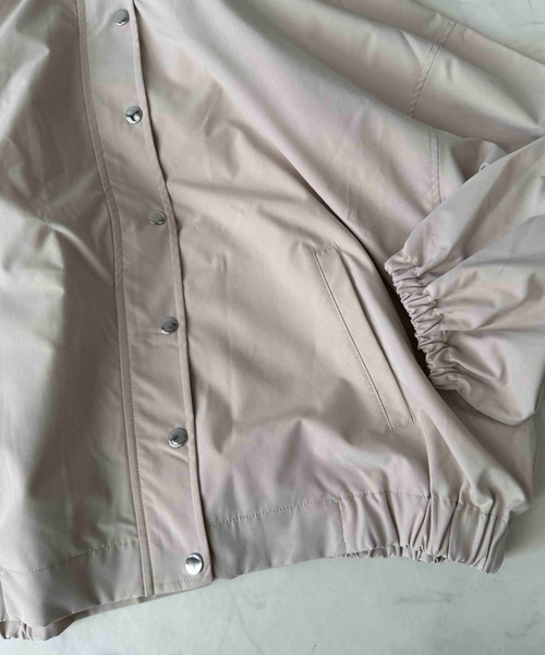 AS KNOW AS plus(アズノゥアズプラス)の「〇【撥水・UVカット】軽量マウンテンパーカー(マウンテンパーカー・レディース・オリーブ/ブラック/ベージュ・FREE)」の13枚目の写真