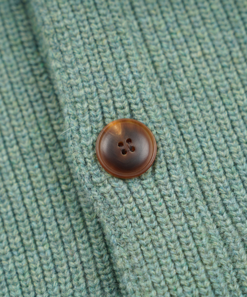 FRIZMWORKS(フリズムワークス)の「ULTRA HEAVYWEIGHT COLLAR CARDIGAN _ JADE GREEN(カーディガン/ボレロ・メンズ・その他・SMALL/MEDIUM/LARGE/X-LARGE)」の4枚目の写真