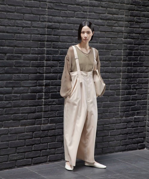 LEPSIM(レプシィム)の「《オフィスライン》オールインワン 637921(サロペット/オーバーオール・レディース・ベージュ/チャコールグレー・FREE)」の2枚目の写真