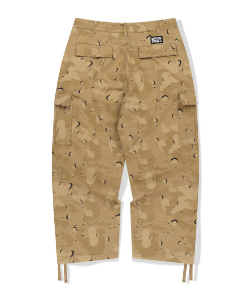 WKNDRS(ウィーキャンドース)の「CHOCOLATE CHIP CARGO PANTS (D.CAMO)(その他パンツ・レディース・その他・MEDIUM/LARGE/X-LARGE)」の2枚目の写真