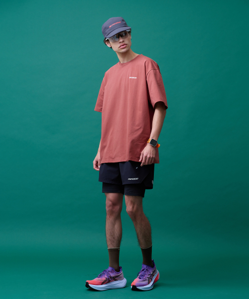 MENASOO（ミナス）の「Unisex Symbol Sorona Basic T Shirt（Tシャツ/カットソー・レディース・ブラック/ホワイト/Brick/ネイビー・1/2）」の15枚目の写真