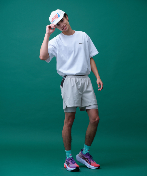 MENASOO（ミナス）の「Unisex Symbol Sorona Basic T Shirt（Tシャツ/カットソー・レディース・ブラック/ホワイト/Brick/ネイビー・1/2）」の17枚目の写真