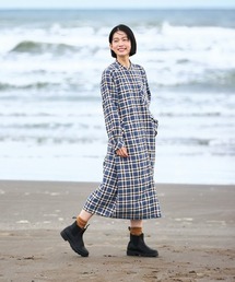 サニークラウズ ブザムが長いデニムワンピース〈レディース