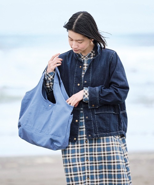 Sunny clouds(サニークラウズ)の「サニークラウズ ざっくり織りのチェックワンピース〈レディース〉(ワンピース・レディース・ブルー系その他・M/L/LL/3L/MP)」の8枚目の写真