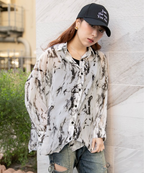 GORGE（ゴージ）の「《シアー・インナー付き》チョウ柄シャツ／モードカジュアル／春夏／全2色（シャツ/ブラウス・レディース・グレー/グリーン・F）」の12枚目の写真