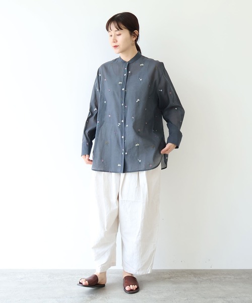 yuni(ユニ )の「Cotton/Nylon sheer floral刺繍moe sleeves シャツ(シャツ/ブラウス・レディース・パープル/ベージュ/グレー・FREE)」の21枚目の写真