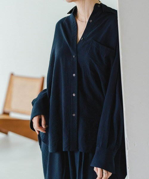 Maison INNESS(メゾンアイネス)の「【ZOZO限定】ニュアンスエアリードビーセットアップ(接触冷感・UVカット)(セットアップ・レディース・ネイビー・LL/L/M/S/3L)」の17枚目の写真