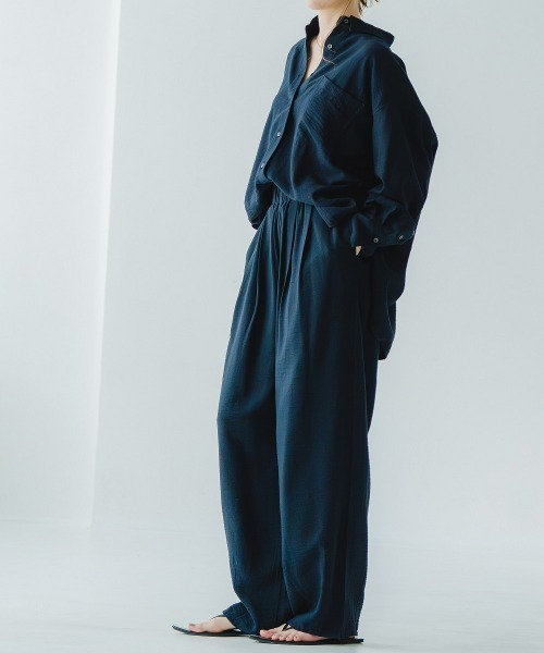 Maison INNESS(メゾンアイネス)の「【ZOZO限定】ニュアンスエアリードビーセットアップ(接触冷感・UVカット)(セットアップ・レディース・ネイビー・LL/L/M/S/3L)」の21枚目の写真