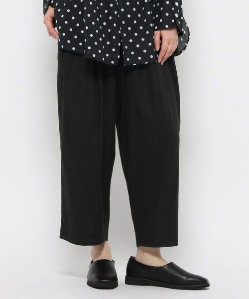 studio CLIP（スタディオクリップ）の「【SUNAOKUWAHARA】リネンコクーンタックパンツ（その他パンツ・レディース・ベージュ/カーキ/ブラック・FREE）」の5枚目の写真