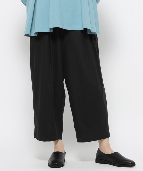 studio CLIP（スタディオクリップ）の「【SUNAOKUWAHARA】リネンコクーンタックパンツ（その他パンツ・レディース・ベージュ/カーキ/ブラック・FREE）」の6枚目の写真