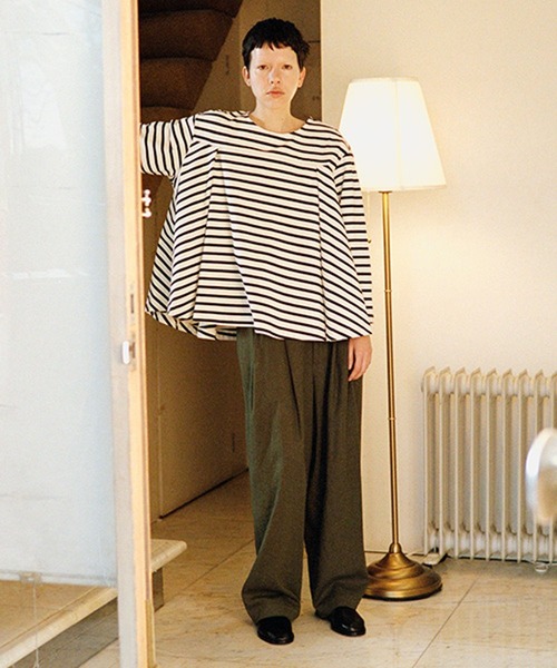 studio CLIP（スタディオクリップ）の「【SUNAOKUWAHARA】リネンコクーンタックパンツ（その他パンツ・レディース・ベージュ/カーキ/ブラック・FREE）」の12枚目の写真