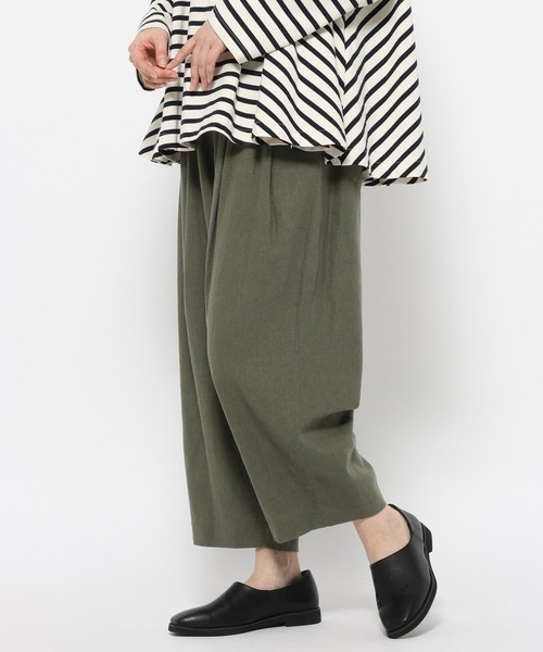studio CLIP（スタディオクリップ）の「【SUNAOKUWAHARA】リネンコクーンタックパンツ（その他パンツ・レディース・ベージュ/カーキ/ブラック・FREE）」の13枚目の写真