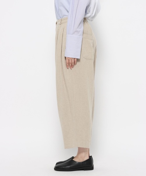 studio CLIP（スタディオクリップ）の「【SUNAOKUWAHARA】リネンコクーンタックパンツ（その他パンツ・レディース・ベージュ/カーキ/ブラック・FREE）」の17枚目の写真