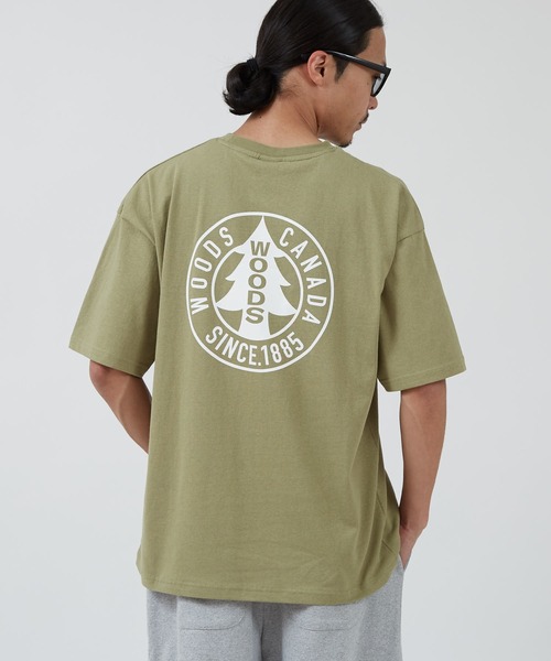 Woods（ウッズ）の「【WOODS】別注 プリント 半袖Tシャツ（Tシャツ/カットソー・メンズ・ライトグレー系1/ホワイト系/ブラック/ライトグレー/ホワイト/ブラック系1/カーキ系/ブラック系/ホワイト系1・X-LARGE/LARGE/MEDIUM/SMALL）」の9枚目の写真