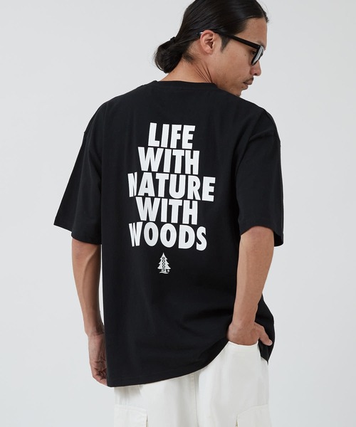 Woods（ウッズ）の「【WOODS】別注 プリント 半袖Tシャツ（Tシャツ/カットソー・メンズ・ライトグレー系1/ホワイト系/ブラック/ライトグレー/ホワイト/ブラック系1/カーキ系/ブラック系/ホワイト系1・X-LARGE/LARGE/MEDIUM/SMALL）」の5枚目の写真