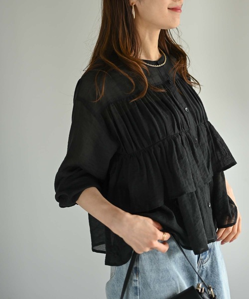 Muffiny（マフィニー）の「シアーティアードフリルブラウス（シャツ/ブラウス・レディース・ブラック/ベージュ・MEDIUM）」の12枚目の写真