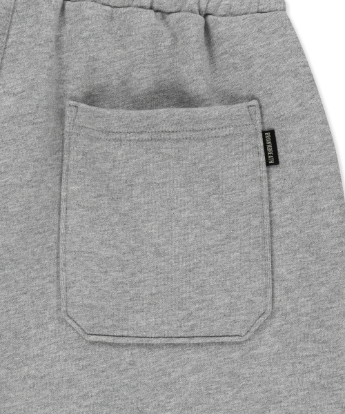 BROWNBREATH(ブラウンブレス)の「TAG TUCK SWEAT SHORTS - MELANGE GREY(その他パンツ・レディース・その他・SMALL/MEDIUM/LARGE/X-LARGE)」の5枚目の写真