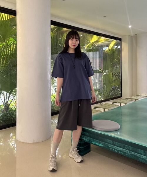 MOZMOZ(モズモズ)の「ピグメントワンタックワイドトレーニングショートパンツチャコール(その他パンツ・レディース・その他・1/2/3)」の10枚目の写真