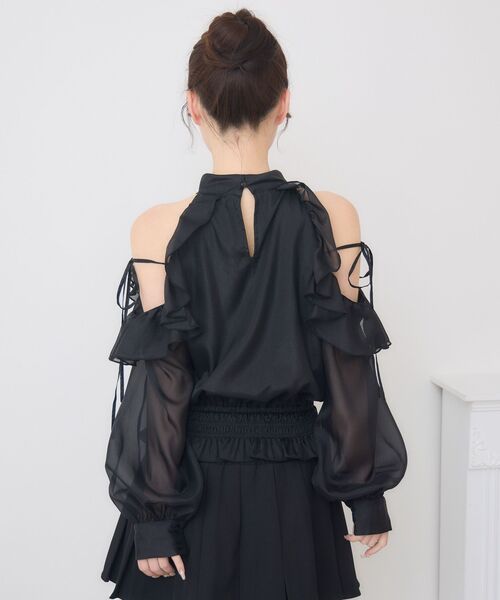 ems excite(エムズエキサイト)の「アメスリフリルBL(シャツ/ブラウス・レディース・チャコールグレー/ブラック/ナチュラル/ピンク・FREE)」の22枚目の写真