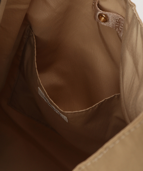 LE TALON（ルタロン）の「LE VELNIS/ルベルニ  パラコードワンハンドルトート（トートバッグ・レディース・ブラック/ベージュ・FREE）」の8枚目の写真