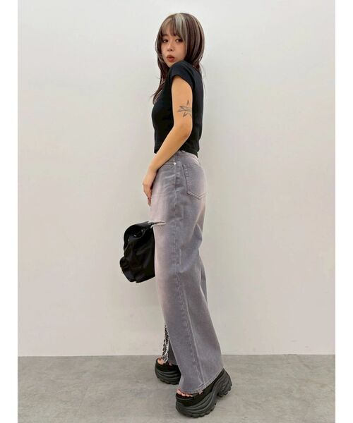 EVRIS(エヴリス)の「ヴィンテージライクフロントスラッシュワイドパンツ(デニムパンツ・レディース・ブルー/ブラック・SMALL/MEDIUM)」の11枚目の写真