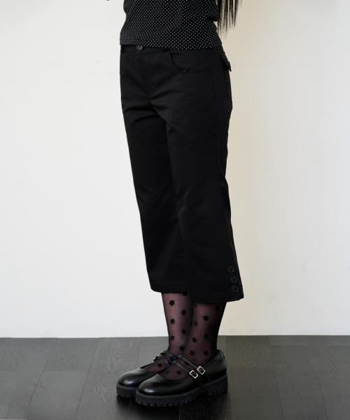 ITZAVIBE(イッザバイブ)の「SNAP POINT CAPRI PANTS - BLACK(その他パンツ・レディース・その他・MEDIUM/LARGE)」の3枚目の写真