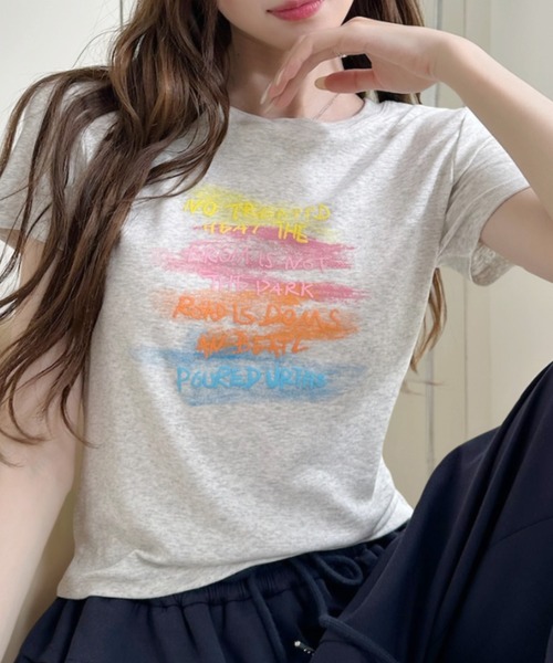 Ada.(エイダ)の「マルチカラー ペイント ロゴ グラフィック Tシャツ(Tシャツ/カットソー・レディース・ホワイト/ネイビー/グレー/ライトブルー・FREE)」の14枚目の写真
