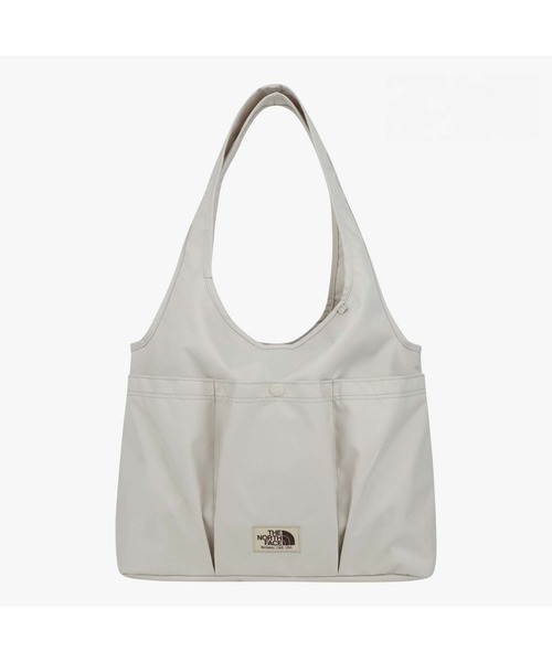 THE NORTH FACE(ザノースフェイス)の「国内未発売 THE NORTH FACE(ザ ノース フェイス) / トートバッグ / ショルダーバッグ / WL TRIG BAG / トリッグバッグ(トートバッグ・レディース・クリーム/ブラック・FREE)」の7枚目の写真