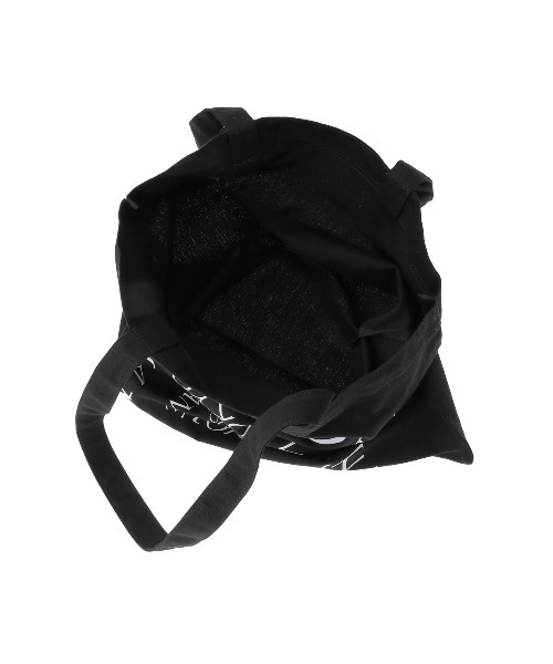 CLANE(クラネ)の「GRAPHIC TOTE BAG(トートバッグ・レディース・グリーン/ブラウン/アイボリー/ブラック・F)」の9枚目の写真