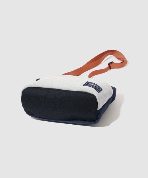 NAVY(ネイビー)の「【NAVY / ネイビー】スウェット切り替え 2WAY ショルダーバッグ(ショルダーバッグ・メンズ・グレー/チャコールグレー/ブラック・FREE)」の6枚目の写真