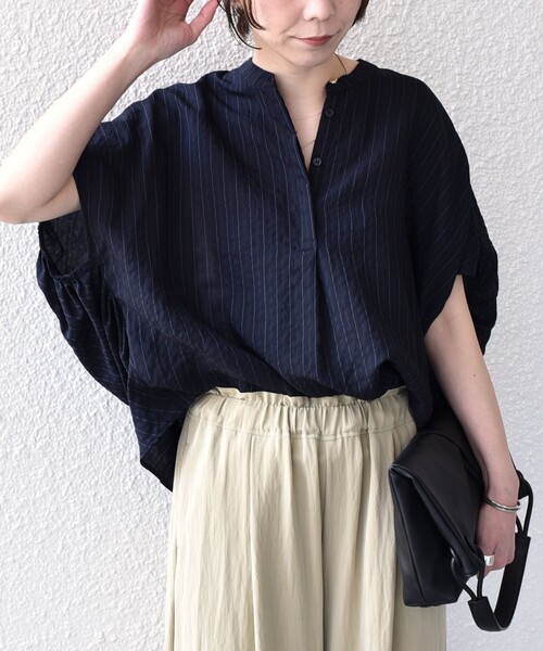 SHIPS Colors(シップス カラーズ)の「SHIPS Colors:〈手洗い可能〉ナイロンレーヨン ストライプ シャツ◇(シャツ/ブラウス・レディース・ナチュラル/ブラウン/ブラック・ONE SIZE)」の18枚目の写真