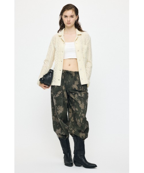MOUSSY(マウジー)の「OPEN COLLAR LACE シャツ(シャツ/ブラウス・レディース・アイボリー/ネイビー・FREE)」の6枚目の写真
