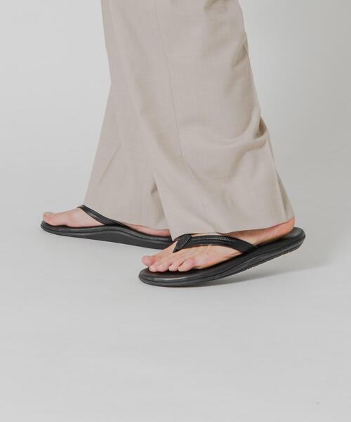 ISLAND SLIPPER(アイランドスリッパ)の「『別注』ISLAND SLIPPER×URBAN RESEARCH ナローストラップサンダル(サンダル・メンズ・ブラック/ブラウン・8/9/10/11)」の5枚目の写真