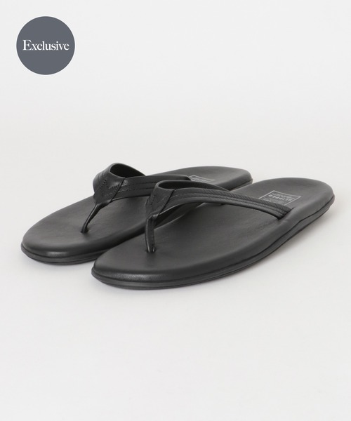 ISLAND SLIPPER(アイランドスリッパ)の「『別注』ISLAND SLIPPER×URBAN RESEARCH ナローストラップサンダル(サンダル・メンズ・ブラック/ブラウン・8/9/10/11)」の2枚目の写真