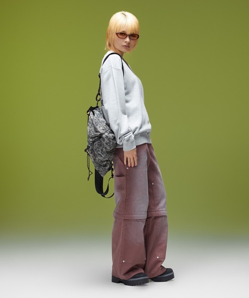 X-girl（エックスガール）の「ARCH LOGO AND FACE PATCH SWEATSHIRT（スウェット・レディース・ネイビー/アッシュ/ブラック・L/M/S）」の15枚目の写真