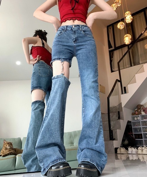 ViViDAY(ビビデー)の「カットアウト デニムパンツ(デニムパンツ・レディース・ブルー・M/S/L)」の9枚目の写真