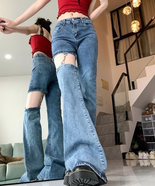 ViViDAY(ビビデー)の「カットアウト デニムパンツ(デニムパンツ・レディース・ブルー・M/S/L)」の11枚目の写真