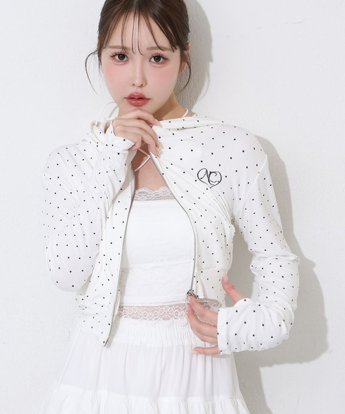 【即日発送】 【UVカット】ロゴ刺繡パーカー オフホワイト NICE CLAUP セール】【UVカット】ロゴ刺しゅうパーカー（パーカー）｜one after