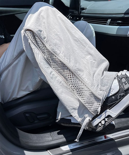 WESTBOY(ウエストボーイ)の「Y2K サイドジップ ナイロンワイドパンツ WO26S14PT12(その他パンツ・メンズ・パープル/ブラック/グレー・M/L/XL)」の13枚目の写真