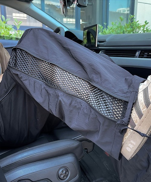 WESTBOY(ウエストボーイ)の「Y2K サイドジップ ナイロンワイドパンツ WO26S14PT12(その他パンツ・メンズ・パープル/ブラック/グレー・M/L/XL)」の11枚目の写真