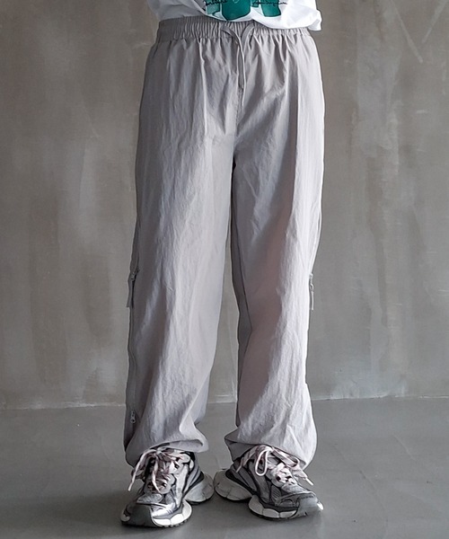 WESTBOY(ウエストボーイ)の「Y2K サイドジップ ナイロンワイドパンツ WO26S14PT12(その他パンツ・メンズ・パープル/ブラック/グレー・M/L/XL)」の21枚目の写真