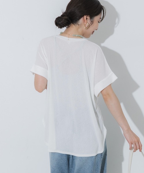 coca(coca)(コカ)の「シアージョーゼットロールアップスリーブトップス(Tシャツ/カットソー・レディース・ホワイト/ブラック・M/L/S)」の4枚目の写真