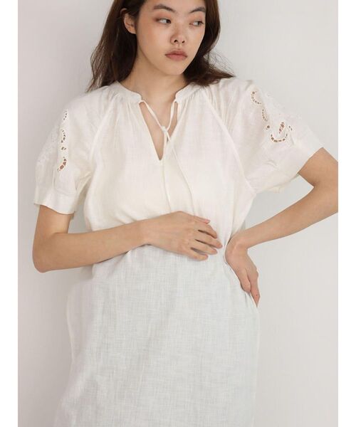 FIKA.（フィーカ）の「Cutwork lace sleeve  onepiece（ワンピース・レディース・オフホワイト/ブラック・MEDIUM）」の19枚目の写真