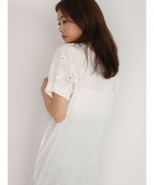 FIKA.（フィーカ）の「Cutwork lace sleeve  onepiece（ワンピース・レディース・オフホワイト/ブラック・MEDIUM）」の3枚目の写真