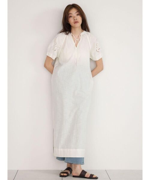FIKA.（フィーカ）の「Cutwork lace sleeve  onepiece（ワンピース・レディース・オフホワイト/ブラック・MEDIUM）」の5枚目の写真