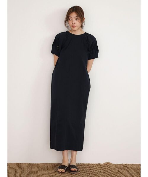 FIKA.（フィーカ）の「Cutwork lace sleeve  onepiece（ワンピース・レディース・オフホワイト/ブラック・MEDIUM）」の2枚目の写真