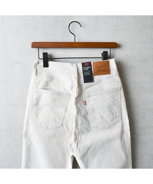 Levi's(リーバイス)の「【IW4】【Levi's/リーバイス】70S HIGH FLARE PANTS A0899-0007(その他パンツ・レディース・ライトベージュ・25inch/26inch)」の11枚目の写真