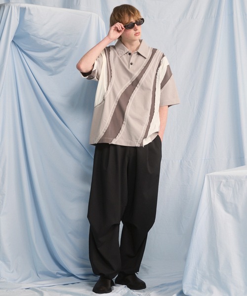 MAISON SPECIAL（メゾンスペシャル）の「《UNISEX》Different Material Curve Switching Prime-Over Short-sleeved Polo Shirt/異素材カーブ切り替えプライムオーバーショートスリーブポロシャツ【MAISON SPECIAL/メゾンスペシャル】（ポロシャツ・メンズ・グレイッシュベージュ/ブラック/ブルー・2/1/0）」の5枚目の写真
