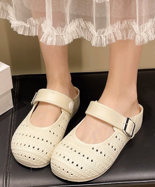 Miniministore(ミニミニストア)の「編み込みメリージェーン ミュールサンダル(サンダル・レディース・ライトブラウン/アイボリー/ブラック・M/S/L)」の2枚目の写真